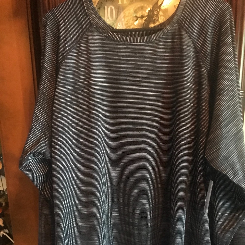 Tek Gear Womens 3X Long Sleeve Black Stripped Work Out Top
